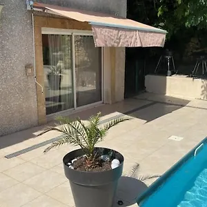 Du Micocoulier Hébergement de vacances